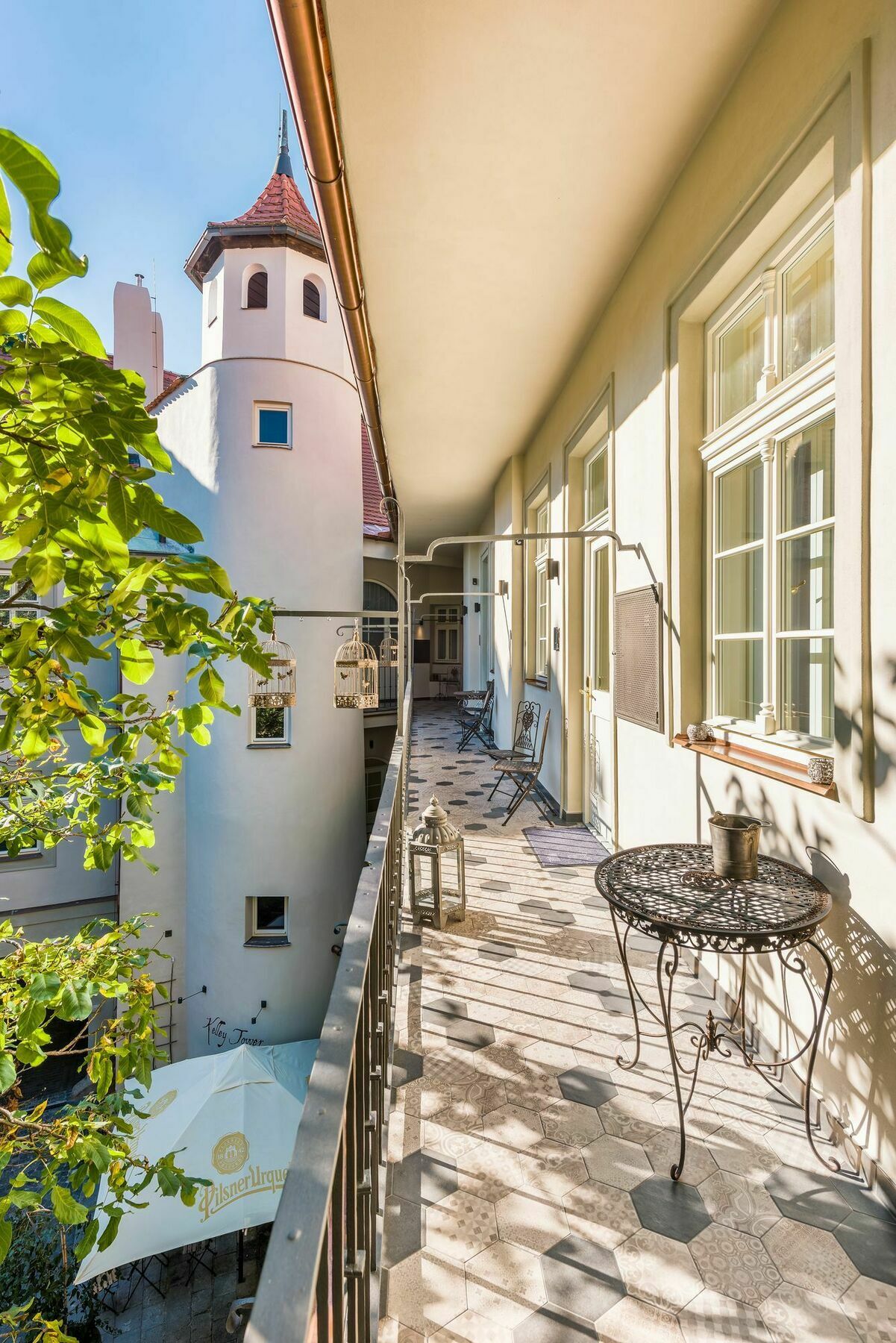 Aparthotel Mooo By The Castle Prague