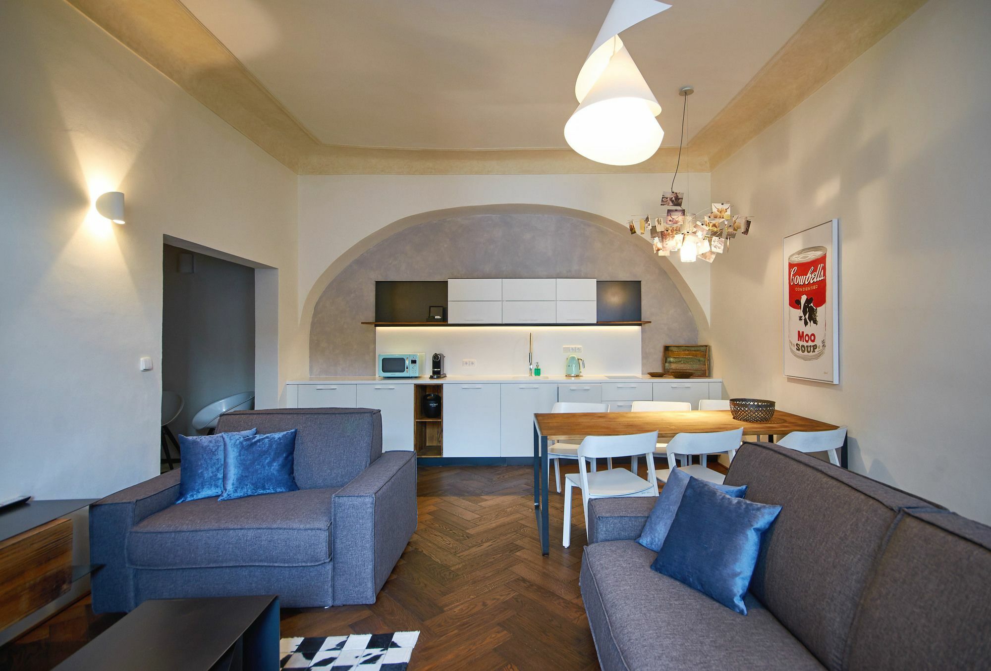 Mooo By The Castle 4* Prague